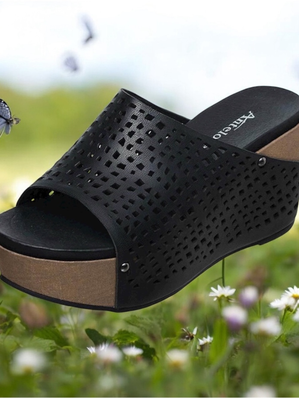 Antelope Black Perforated Platform Slide - Women